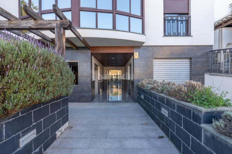 Foto d307e0ce-92ea-4aa6-902f-c54a3767bffe. Local comercial a calle españa 31 a Cájar