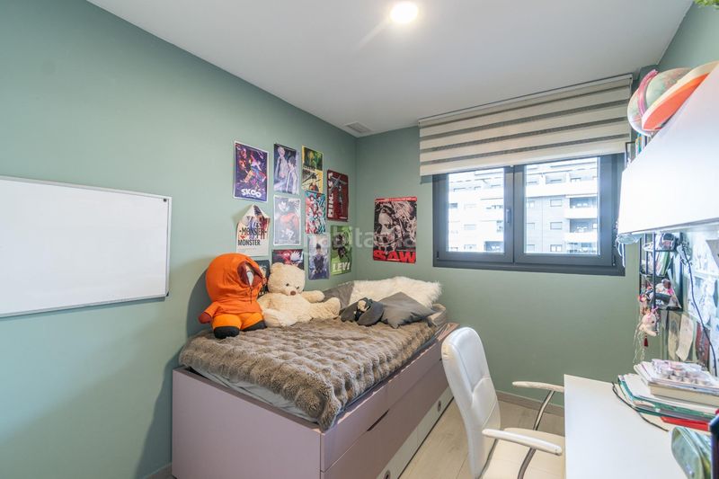 Foto 963c935e-9e2b-4bd9-af58-7a789b4e73d5. Pis amb aparcament piscina a San Miguel Armilla