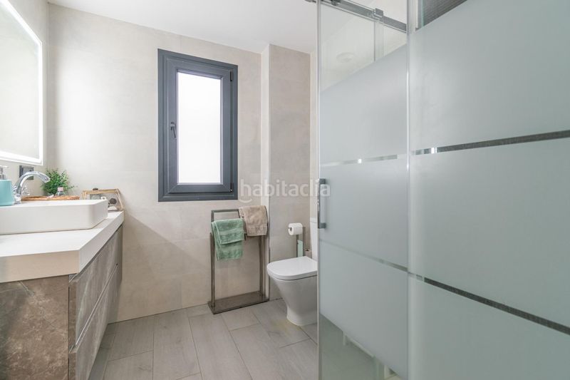 Foto d1728295-5ebc-46aa-86c0-89edef92636c. Pis amb aparcament piscina a San Miguel Armilla