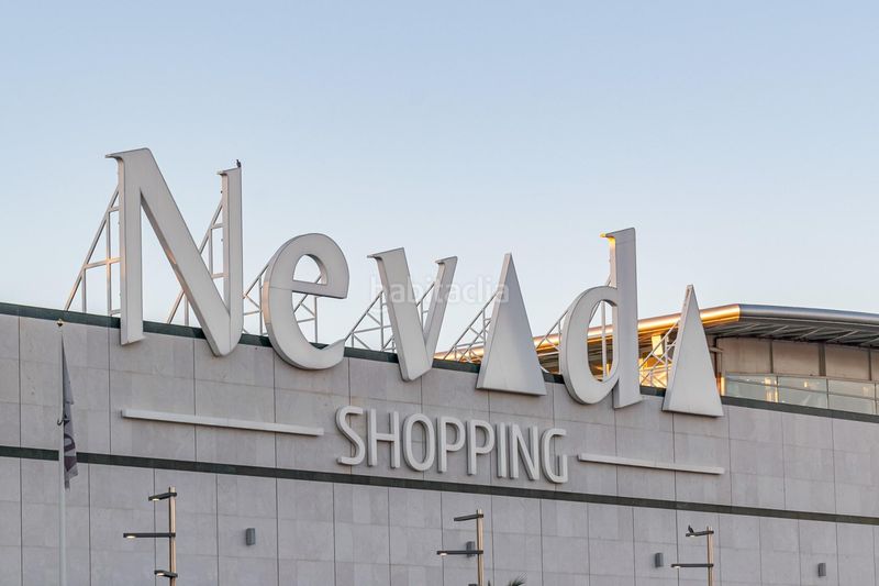 Foto d811032c-86ad-431f-92e7-ce32089ab9f5. Pis amb aparcament piscina a San Miguel Armilla