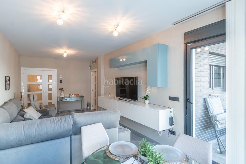 Foto e50bf657-6de7-47b2-9474-0e96bf0b275b. Pis amb aparcament piscina a San Miguel Armilla