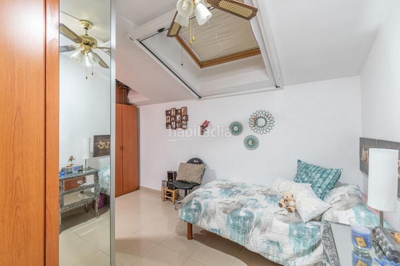 Foto 2f6afe21-cba2-409a-94c2-4a7e6cb89d71. Àtic amb calefacció aparcament a Avda. De los Ogíjares Armilla