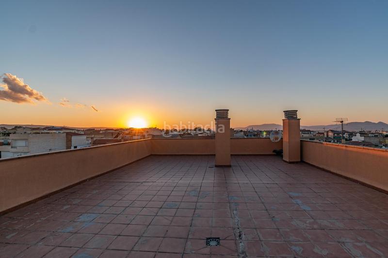 Foto 63a83a72-7db4-4d91-85d8-760c4510a05a. Àtic amb calefacció aparcament a Avda. De los Ogíjares Armilla