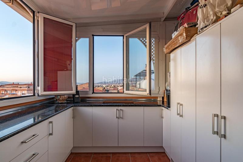 Foto 8fe45df8-1177-4650-87a4-1cba9c4a399d. Àtic amb calefacció aparcament a Avda. De los Ogíjares Armilla