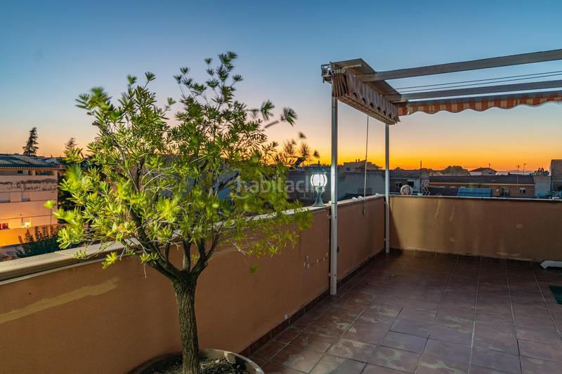 Foto 9a001b1d-065d-4133-9fbc-19716c0adfa6. Àtic amb calefacció aparcament a Avda. De los Ogíjares Armilla