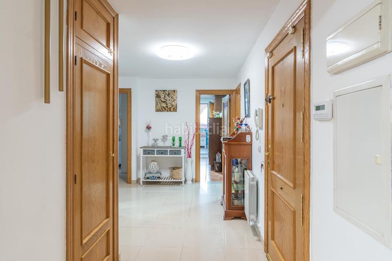 Foto bc6d3999-397a-4c39-992a-e281450ce0c5. Àtic amb calefacció aparcament a Avda. De los Ogíjares Armilla