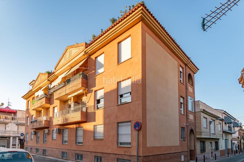 Foto ec960627-7d30-4ca0-8131-35a26649a8fd. Àtic amb calefacció aparcament a Avda. De los Ogíjares Armilla