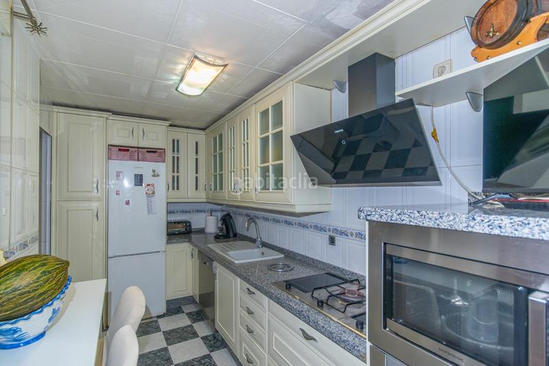 Foto 0dd9538d-2b10-4800-9719-cf3f66a0fa23. Appartement dans Avda. De los Ogíjares Armilla