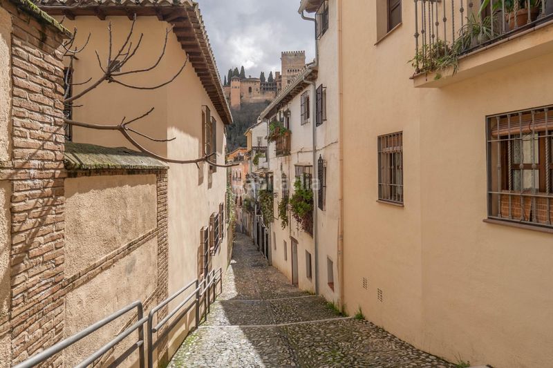 Foto c4453e68-afd7-45e9-9321-c1123205d22c. Casa adossada amb calefacció a Barrio de Albaicín Granada