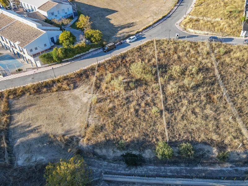 Foto d1d1f53b-60d9-4ef7-84d1-1ae0999fb2de. Terreno residencial parcela urbana en Alfacar