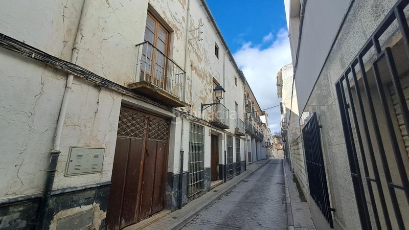 Foto 8642faa0-126a-49d8-85c8-4f934ade9b7c. Casa adossada amb aparcament a Loja