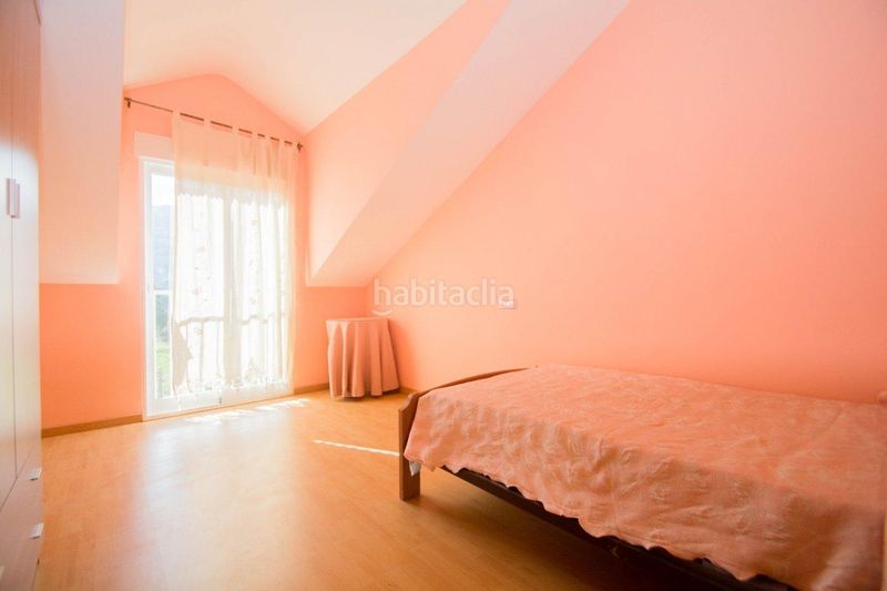 Foto 85f18f67-a09d-4370-9f20-e70a5e37b453. Xalet amb aparcament piscina a Güéjar Sierra