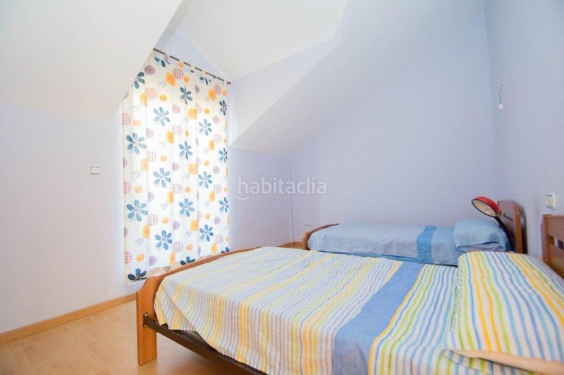 Foto aed3356f-dbc3-481d-a9f1-7a85f2fe1d9a. Xalet amb aparcament piscina a Güéjar Sierra