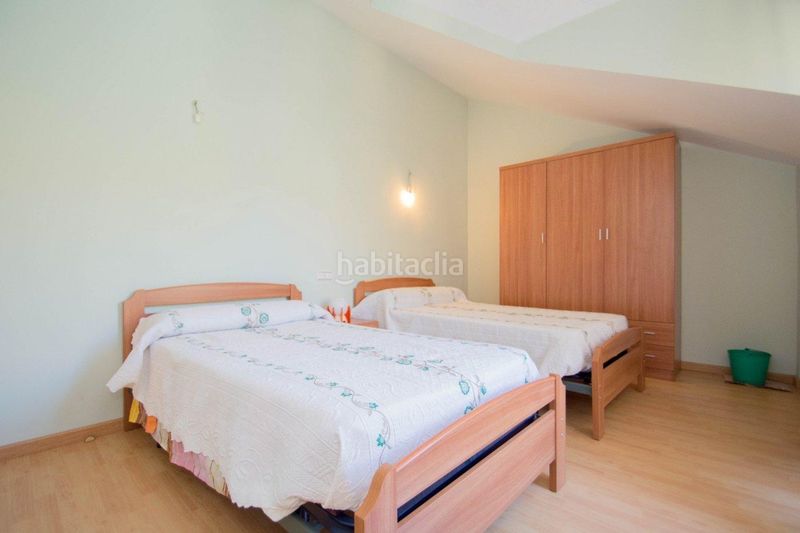 Foto ff68b749-f198-42de-8f7f-2da211fb4fa7. Xalet amb aparcament piscina a Güéjar Sierra