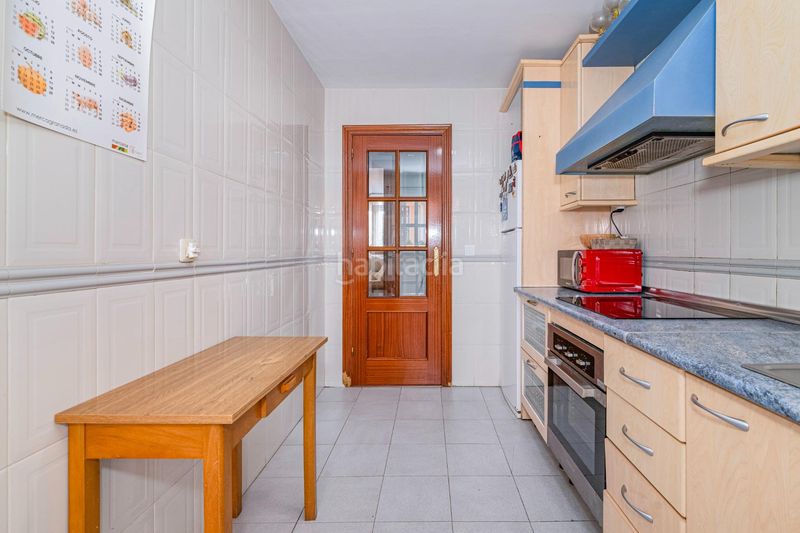 Foto 49812b97-a5d2-4daf-b038-c2d826cfa94c. Pis a La Zubia Ciudad Zubia (La)