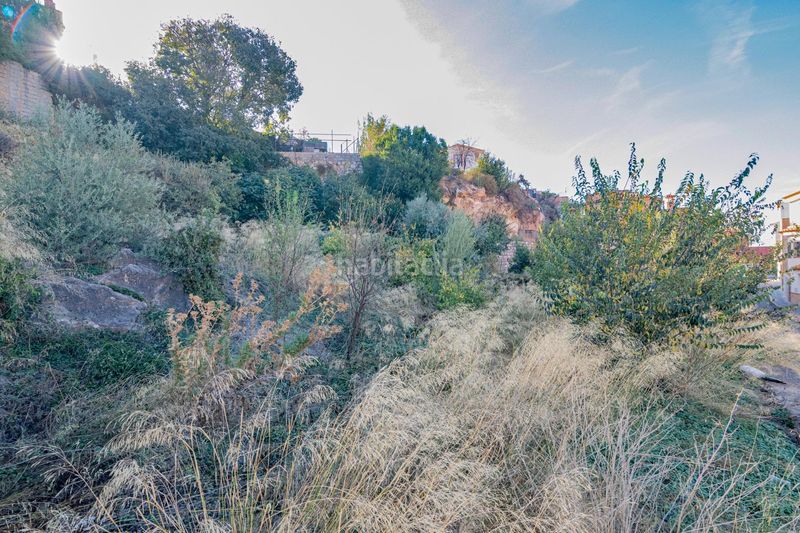Foto a3d49dbd-65d7-4d5e-998b-8b9dd3ef15b0. Terreny residencial a calle calle parradas a Vélez de Benaudalla