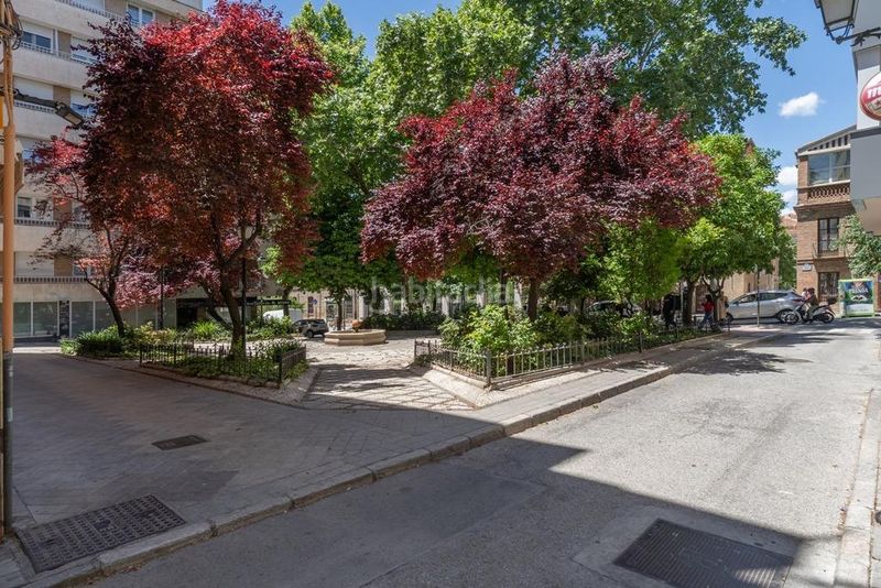 Foto a1464192-e1eb-4ee2-9a76-eba21e0f05fe. Piso en calle calle almona vieja 7 piso en el centro , totalmente reformado con dos grandes dormitorios y un baño en Granada
