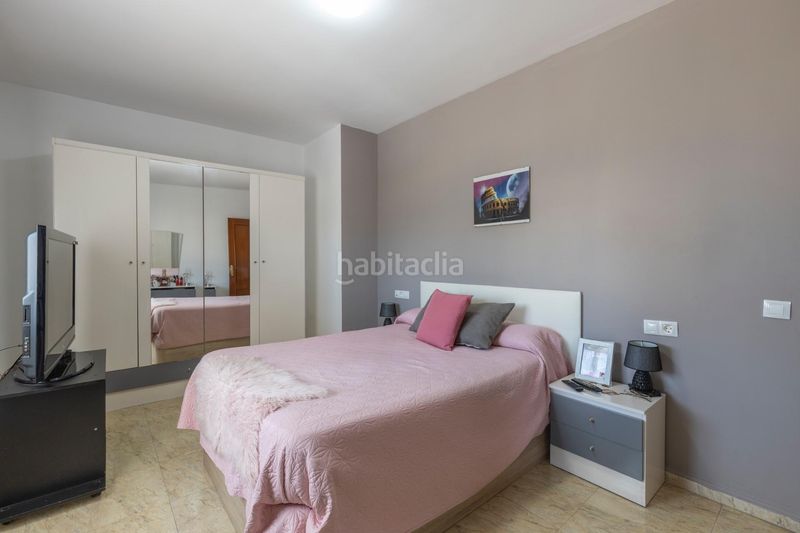 Foto 721a8a1d-313e-4a69-afb0-9f80da5df3ed. Casa adossada amb aparcament a Chauchina