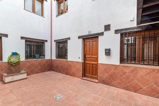 Rez-de-chaussée  Calle salvador. !!oportunidad en el realejo,  piso con encanto en planta baja!!