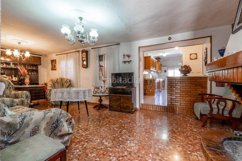 Foto 768ec959-6985-4a30-9e44-1bb7f341b4ae. Casa amb aparcament a Benalúa de las Villas