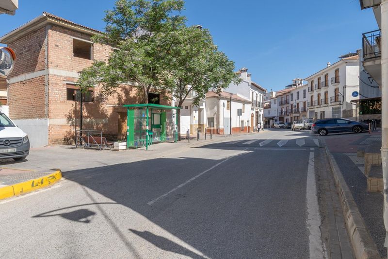 Foto e9abec6f-13dd-4949-a897-a0b8d3e1eabc. Casa amb aparcament a Benalúa de las Villas