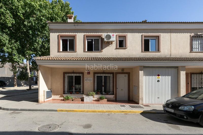 Foto 0f003c9c-0758-44ce-bb20-2dc8e992a45f. Casa aparellada amb calefacció aparcament a Fuente Vaqueros