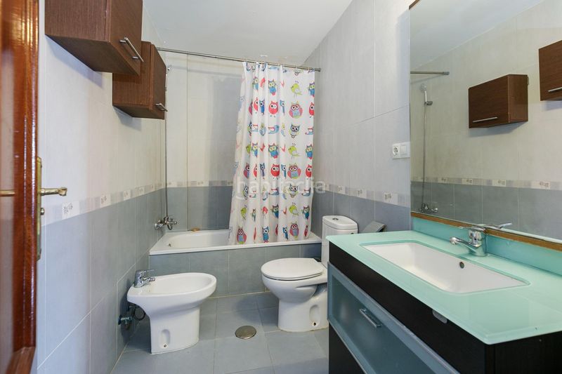 Foto 528e367a-06ff-49ca-840f-1505a99f65f3. Casa aparellada amb calefacció aparcament a Fuente Vaqueros