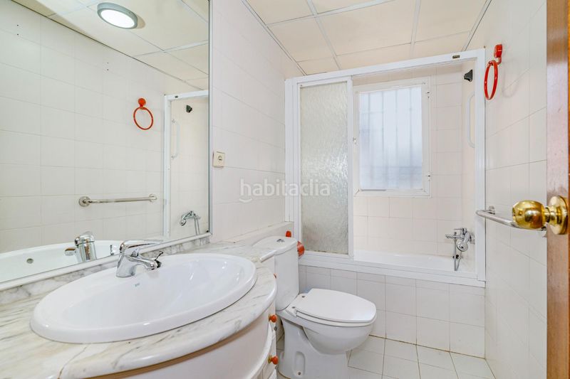 Foto a6ca9749-640f-4fc6-a714-49c595906c19. Chalet in calle rebite 23 in Huétor Vega