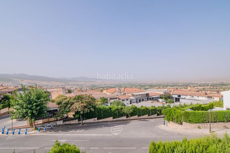 Foto b8b32052-b0c0-46b1-b54f-6748a7ceded6. Chalet in calle rebite 23 in Huétor Vega