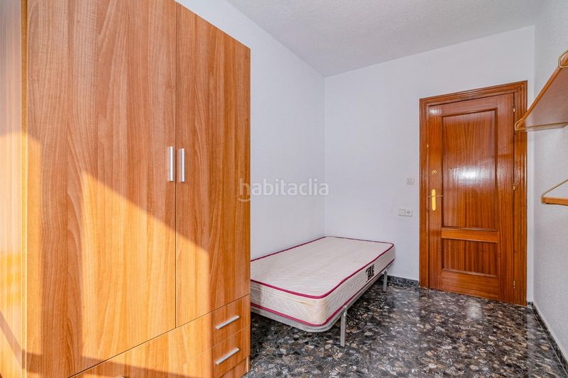 Foto 627c557b-ab68-4850-ac69-c1096648ebcb. Pis a Loja