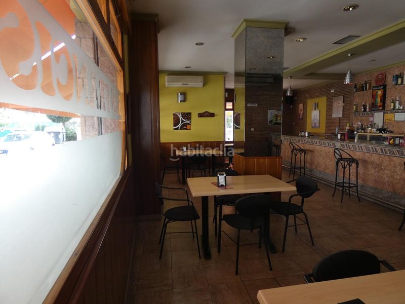 Foto 0f902995-4cd0-4e81-bcbf-b37812781583. Local comercial a Albolote