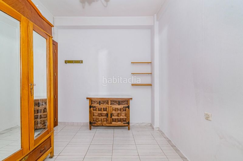 Foto cfb7f14a-e595-4369-9df4-9836b39a7b21. Pis a Barrio de Zaidín Granada