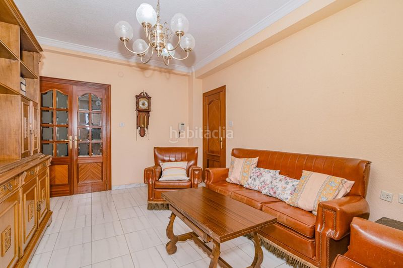 Foto d429a7ba-9ea0-4b8b-80e9-95684987a565. Pis a Barrio de Zaidín Granada