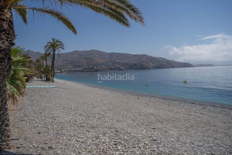 Foto baae6ee6-9819-4820-bbf0-ad57d85241ea. Chalet avec parking piscine dans Velilla - Velilla Taramay Almuñécar