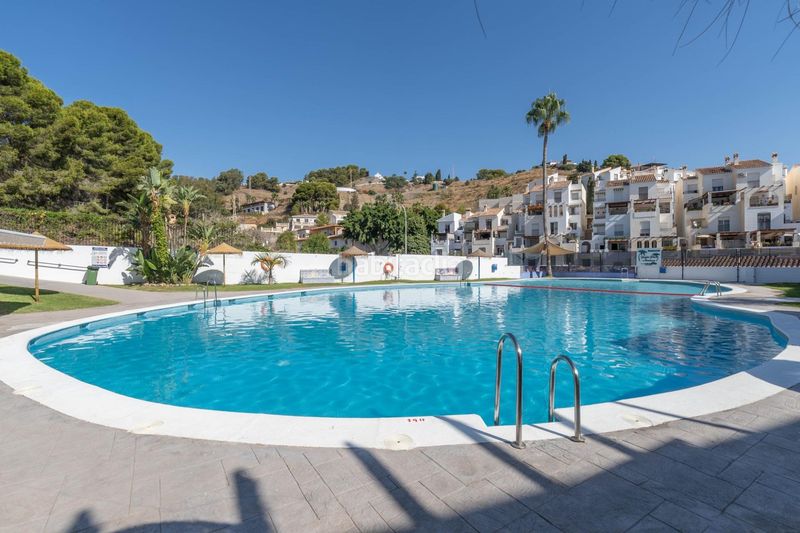 Foto e2ed1836-7eca-410f-afc1-a0b2f5fa8460. Chalet avec parking piscine dans Velilla - Velilla Taramay Almuñécar