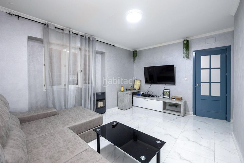 Foto 5fee5a79-275d-4e6e-ae2d-c9a337756998. Casa adossada a Albolote
