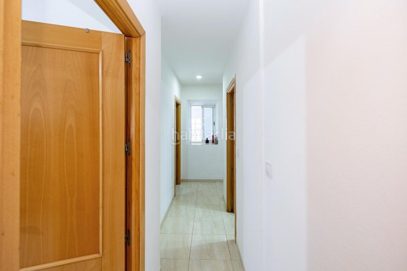 Foto 64b000ed-17b0-4b61-9f42-cdd8cb234ff3. Casa adossada a Albolote
