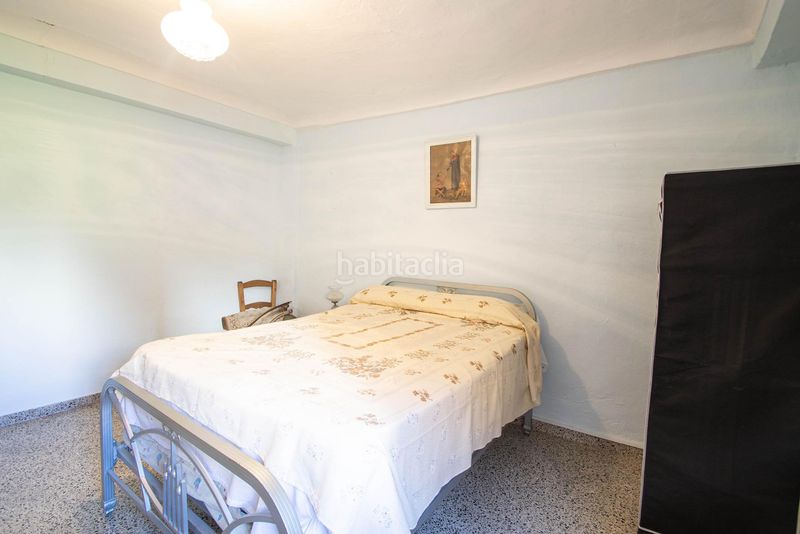 Foto 2a7a6b88-6a51-462c-8bb5-fe355ad5af08. Casa adossada a Íllora