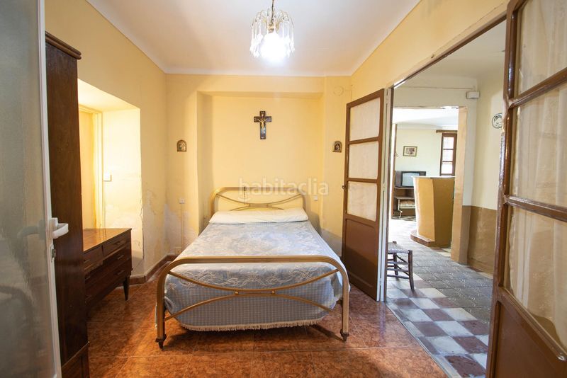 Foto 61978459-e6cd-49c1-9a1d-099f96d2b12d. Casa adossada a Íllora