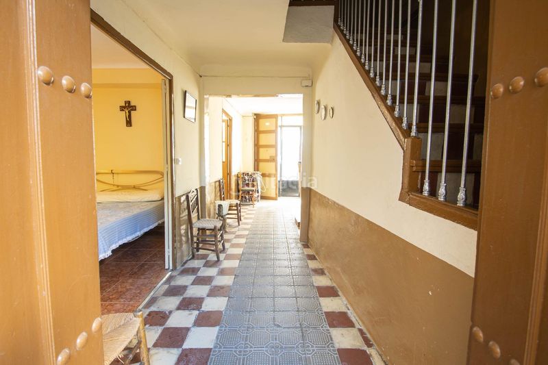 Foto ce1127aa-643d-4b2c-80dd-938c339ffae4. Casa adossada a Íllora