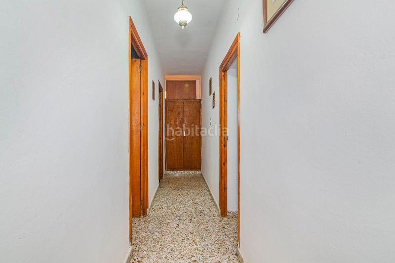 Foto 4a1b2b4b-8d6e-455e-a843-f0000cd5c476. Casa a calle los llanos 3 a Barrio de la Vega Monachil