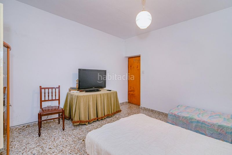 Foto ec3c3469-7ddc-4171-a968-cc5c50b4924d. Casa a calle los llanos 3 a Barrio de la Vega Monachil