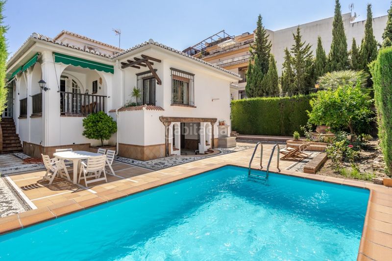 Foto e8836e60-cfa3-4b0b-804b-901ca702f495. Chalet avec chauffage parking piscine dans La Zubia Ciudad Zubia (La)
