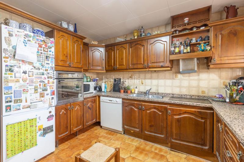 Foto ba210333-1225-4950-a2ba-2009ac873c54. Chalet con riscaldamento parcheggio in La Zubia Ciudad Zubia (La)