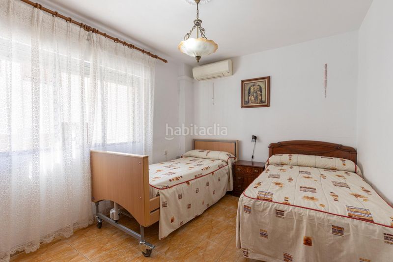 Foto 1ea71376-5288-4133-b9cb-b475556e0c79. Semi detached house with parking in Santa Adela - Parque Leyva Loro Atarfe