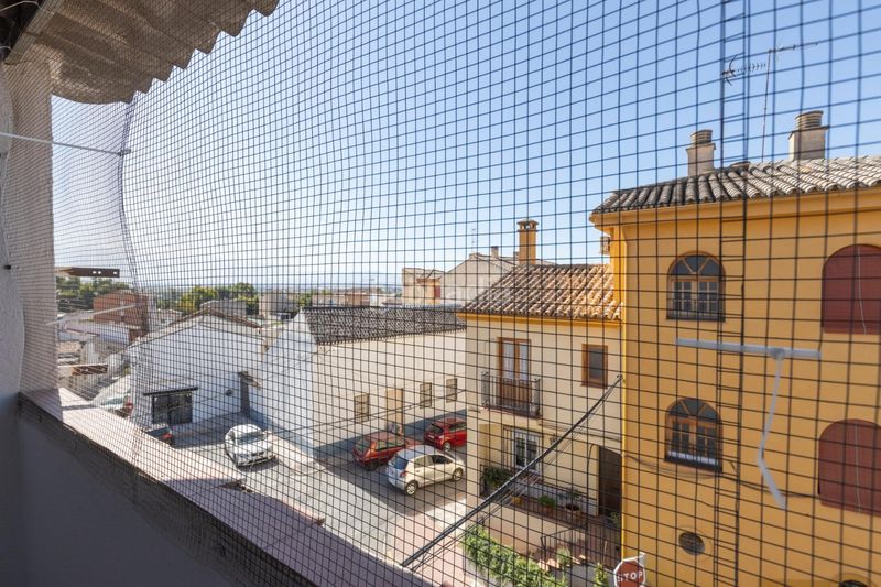 Foto 9b3c0f59-8758-49c3-91ca-65d294afcbdd. Semi detached house with parking in Santa Adela - Parque Leyva Loro Atarfe