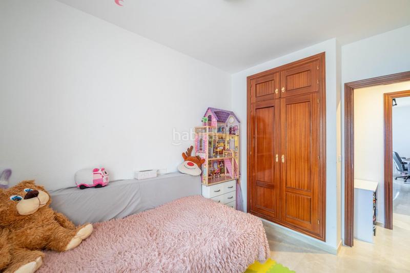 Foto e4453aff-dd80-48a0-a7cb-c4eb1df82989. Flat with heating parking in Cerrillo de Maracena - Periodistas Granada