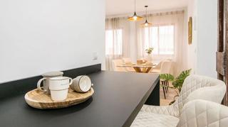 Miete Etagenwohnung in Calle esteban illán 4