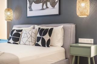 Rent Flat  Carrer de pau claris 78