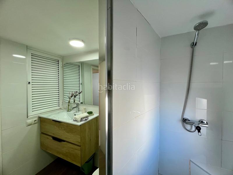 Foto 0bcca18a-43c9-4604-9eda-43eb1e3f1421. Dúplex a carrer fosc 29 a Dalt Vila-La Marina Ibiza